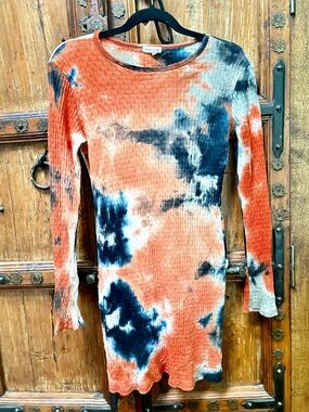 Heart & Hips Tie-Dye Ribbed Long Sleeve Midi Dress SZ L EUC